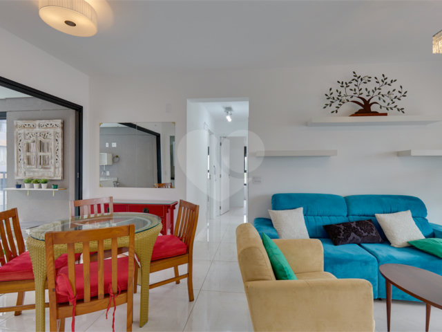 Apartamento à venda com 3 quartos, sendo 1 suíte,  em Brooklin, São Paulo, SP