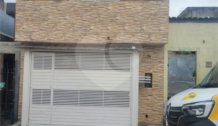 Casa à venda com 2 quartos, sendo 1 suíte,  em Jardim Cacique, Suzano, SP