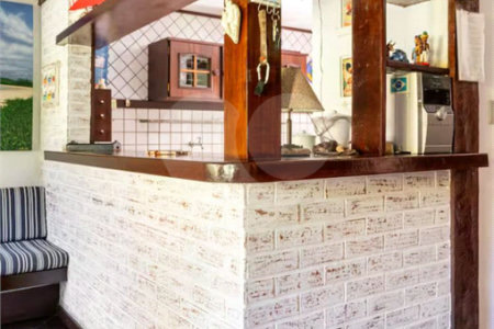 Casa à venda com 4 quartos, sendo 1 suíte,  em Geribá, Armação dos Búzios, RJ