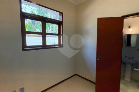 Casa à venda com 4 suítes no condomínio Vivendas do Lago, Sorocaba - SP