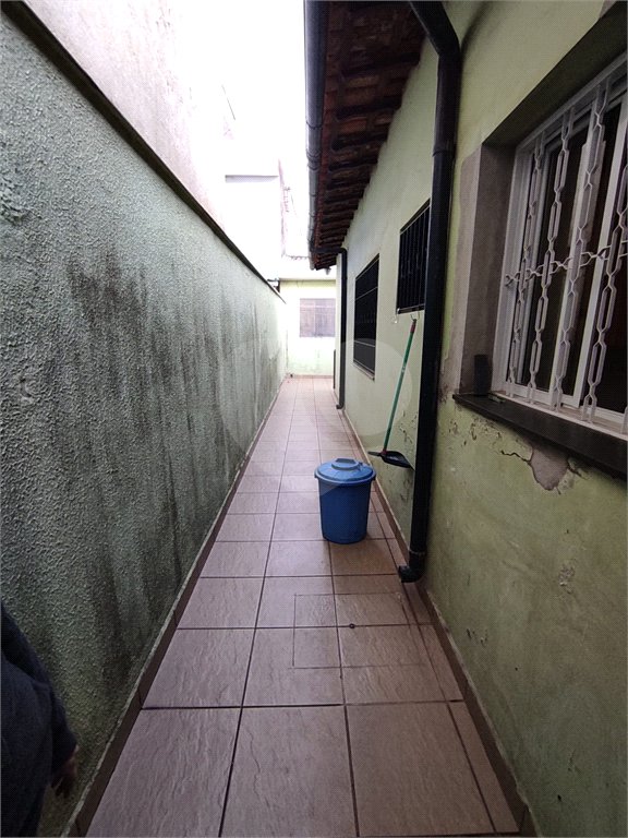 Casa à venda com 3 quartos, sendo 1 suíte, no Centro, Poá, SP