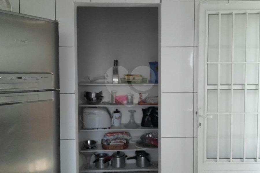 Sobrado à venda com 4 suítes em Tremembé, São Paulo, SP