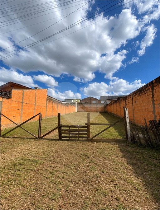 Terreno à venda em Jardim Residencial Água Branca, Araraquara, SP