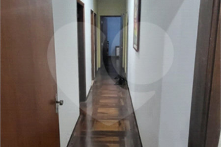 Casa a venda na rua Coronel Leopoldo Prado