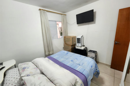 Casa à venda com 2 quartos no condomínio Irmã Filomena, São Paulo - SP