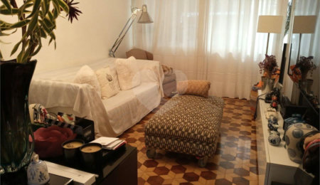 Casa à venda com 3 quartos, sendo 1 suíte,  em Vila Mascote, São Paulo, SP
