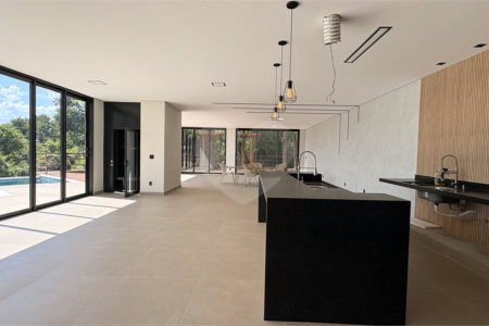 Casa à venda com 3 suítes no condomínio Village Ipanema Ii, Araçoiaba da Serra - SP