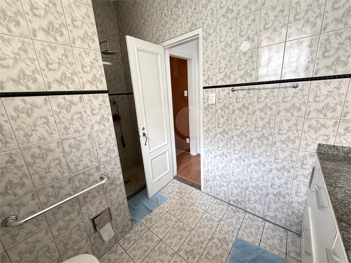 Apartamento à venda com 3 quartos, sendo 1 suíte,  em Tijuca, Rio de Janeiro, RJ
