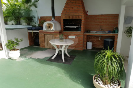 Sobrado à venda com 3 quartos em Jardim Japão, São Paulo, SP