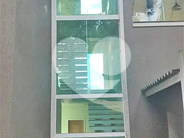 Casa à venda com 3 suítes no condomínio Sausalito, Mairiporã - SP
