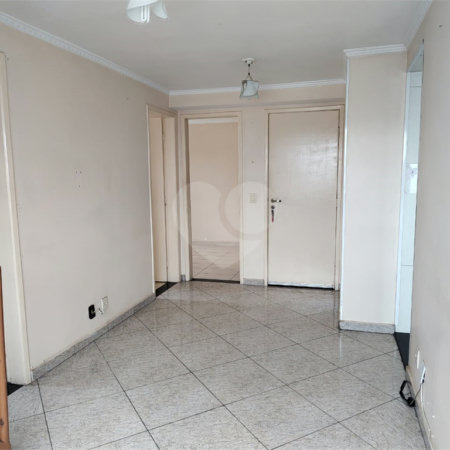 Apartamento à venda com 4 quartos, sendo 1 suíte,  em Vila Ré, São Paulo, SP