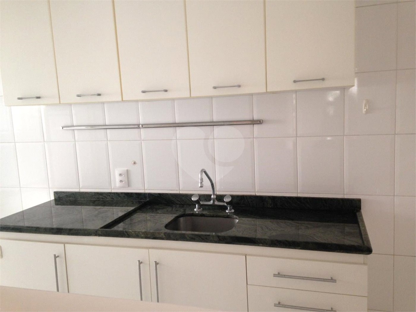 Apartamento para alugar com 2 quartos, sendo 1 suíte, em Vila Madalena, São Paulo, SP