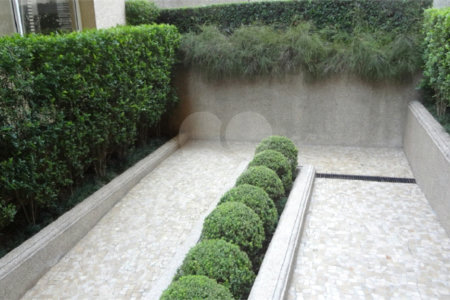 Apartamento à venda com 4 suítes em Jardim Fonte do Morumbi, São Paulo, SP