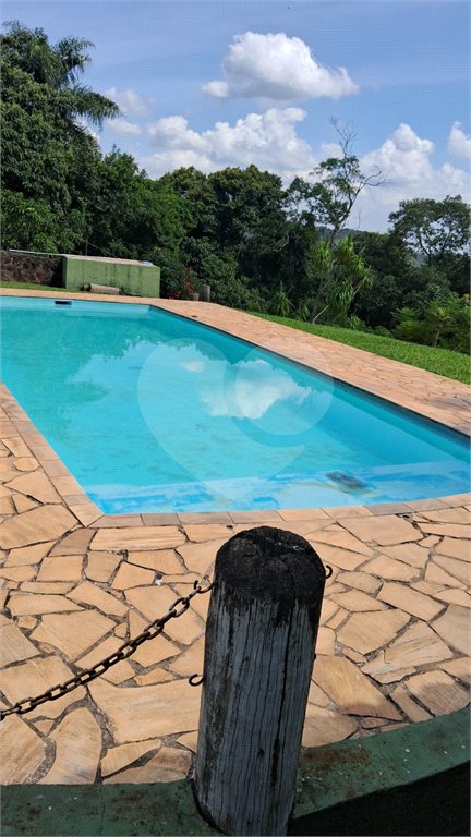 Chácara à venda com 4 quartos em Mato Dentro, Mairiporã, SP