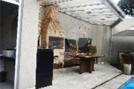 Casa à venda com 4 suítes em Jardim da Saúde, São Paulo, SP
