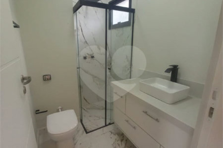 Casa à venda com 4 suítes no condomínio Estância Marambaia, Vinhedo - SP
