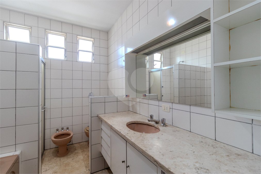 Casa Térrea à venda com 4 quartos, sendo 1 suíte, em Brooklin, São Paulo, SP