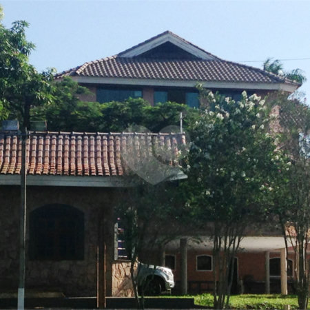 Chácara à venda ou para alugar com 4 suítes no Centro, Araçoiaba da Serra, SP