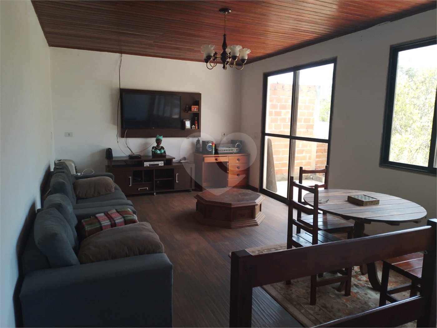 Casa à venda com 3 quartos em Parque Olimpico, Mogi das Cruzes, SP