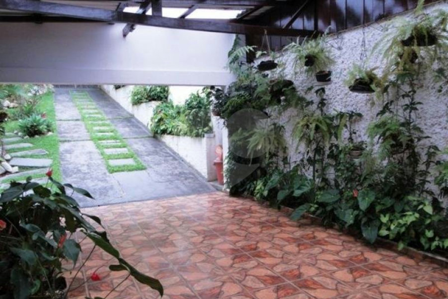 Sobrado à venda com 3 quartos em Vila Nova Cachoeirinha, São Paulo, SP