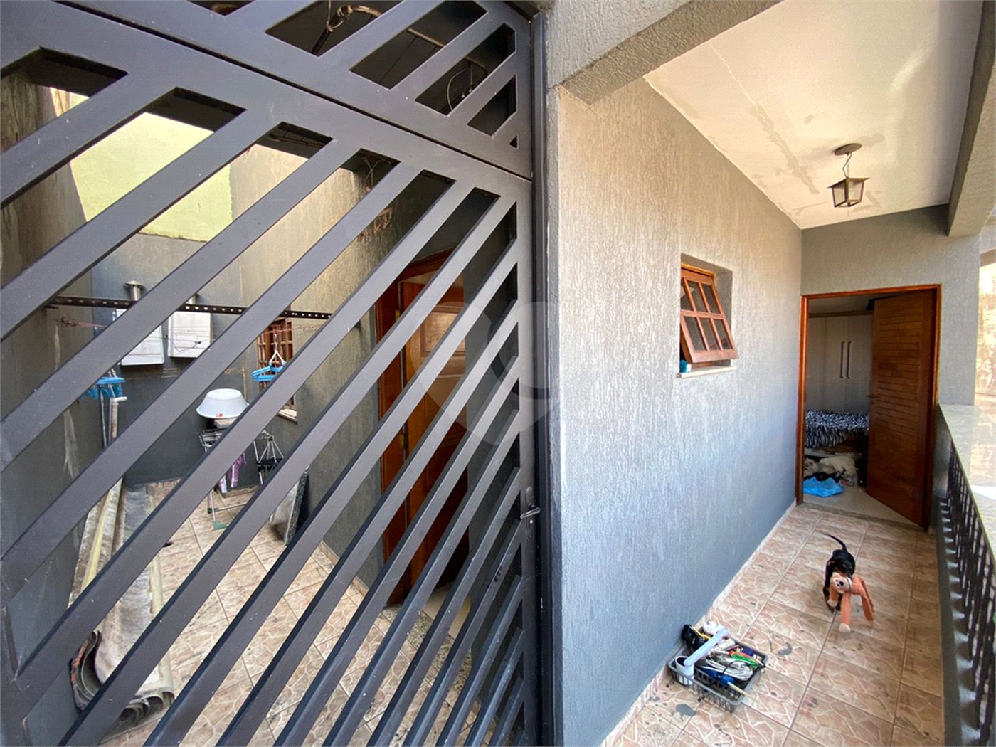 Sobrado à venda com 6 quartos, sendo 2 suítes,  em Vila Mazzei, São Paulo, SP