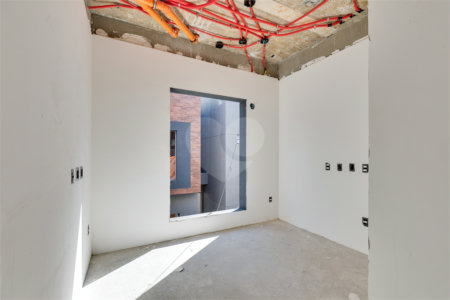 Casa à venda com 4 quartos, sendo 2 suítes, no condomínio Casa Jardim Ibirapuera, São Paulo - SP