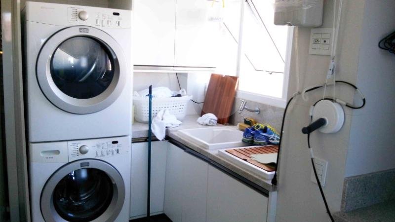 Apartamento à venda com 3 suítes em Morumbi, São Paulo, SP