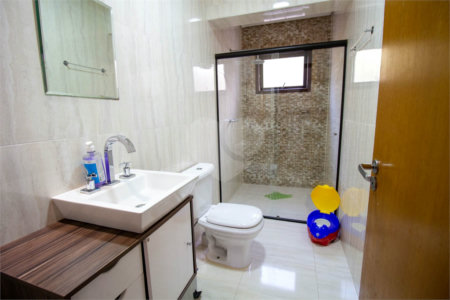 Casa à venda com 3 quartos, sendo 2 suítes,  em Alto da Serra (mailasqui), São Roque, SP