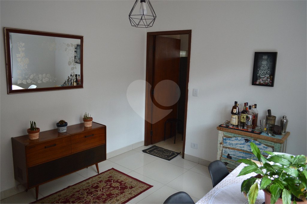 Casa à venda com 3 quartos, sendo 1 suíte, em Jardim Prudência, São Paulo, SP