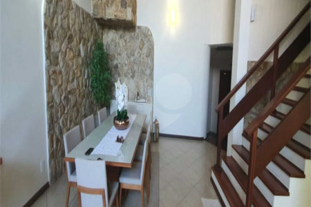 Casa à venda com 4 quartos, sendo 3 suítes, no condomínio Village Terras de Indaiá, Indaiatuba - SP