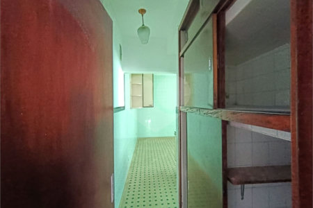 Sobrado à venda com 3 quartos em Chora Menino, São Paulo, SP
