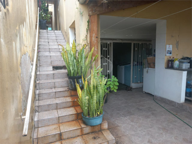Sobrado à venda com 3 quartos, sendo 1 suíte,  em Santana, São Paulo, SP