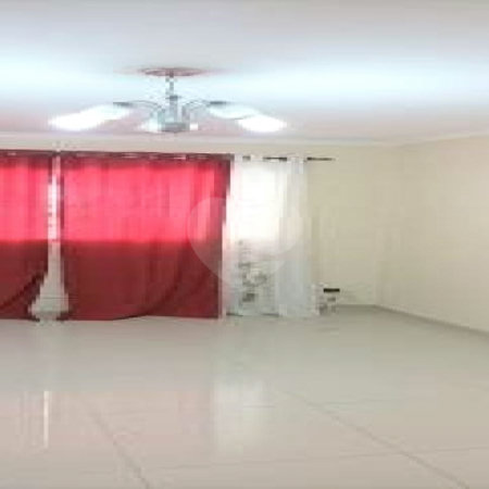 Casa à venda com 3 quartos, sendo 1 suíte, em Jardim Alvorada (zona Oeste), São Paulo, SP