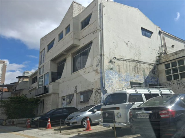 Prédio à venda em Imirim, São Paulo, SP