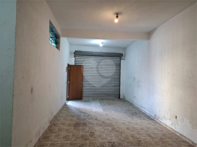 Sobrado à venda com 3 quartos, sendo 1 suíte,  em Tremembé, São Paulo, SP