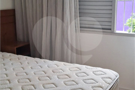 Apartamento à venda com 3 quartos, sendo 1 suíte, em Vila Paulicéia, São Paulo, SP
