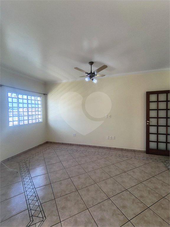 Casa à venda com 3 quartos, sendo 1 suíte,  em Jardim Jequitibá, Indaiatuba, SP