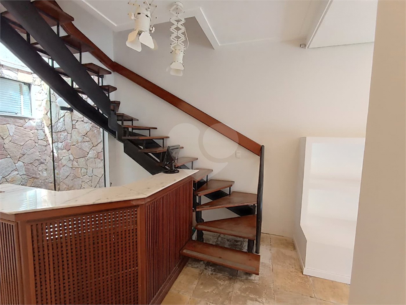 Casa para alugar com 4 quartos, sendo 1 suíte, no Centro, Itapetininga, SP