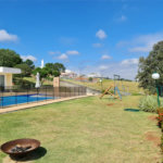 Casa à venda ou para alugar com 4 suítes no condomínio Residencial Jardim Primavera, Louveira - SP