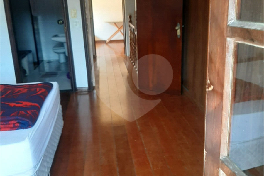 Sobrado à venda com 3 quartos, sendo 1 suíte, em Tremembé, São Paulo, SP