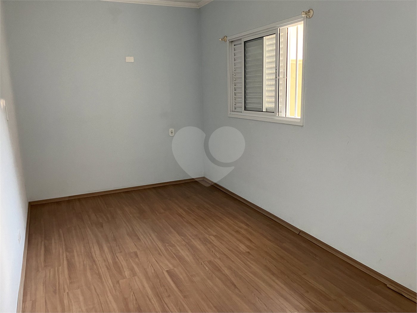 Casa Térrea à venda com 4 quartos, sendo 2 suítes, em Jardim Santa Rosália, Sorocaba, SP