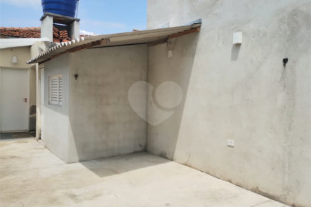Casa Térrea à venda com 1 quarto em Vila Nivi, São Paulo, SP