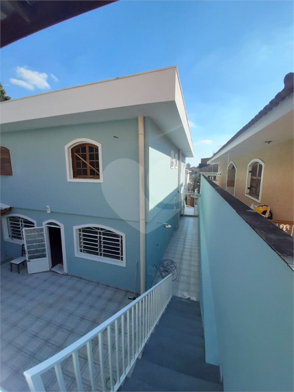 Sobrado à venda com 4 quartos, sendo 2 suítes, em Tremembé, São Paulo, SP