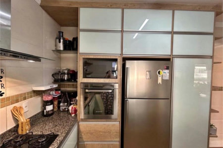 Apartamento Residencial à venda, Vila Guilhermina, Praia Grande - AP1374.