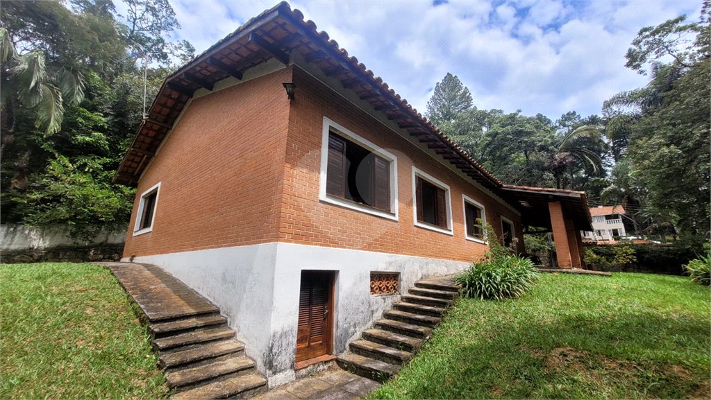 Casa Térrea à venda com 4 quartos, sendo 1 suíte, em Serra da Cantareira, Mairiporã, SP