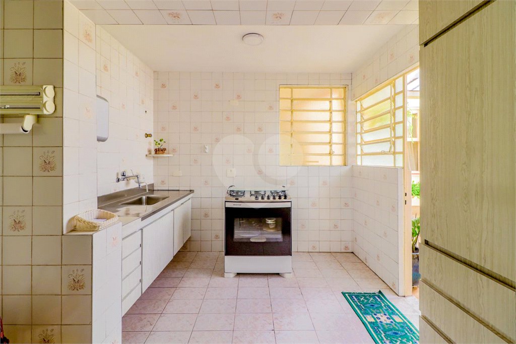 Casa à venda com 3 quartos em Indianópolis, São Paulo, SP