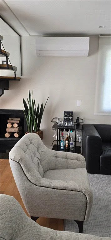 Apartamento à venda com 1 suíte em Vila Suzana, São Paulo, SP