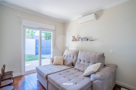 Casa à venda com 3 quartos, sendo 1 suíte,  no condomínio Vinhas da Vista Alegre - Lado Sede, Vinhedo - SP