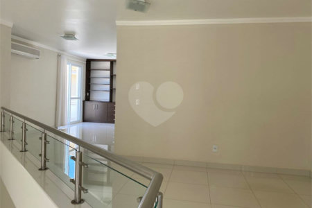 Casa à Venda de 4 dormitórios suítes em São Carlos, no Condomínio Damha I