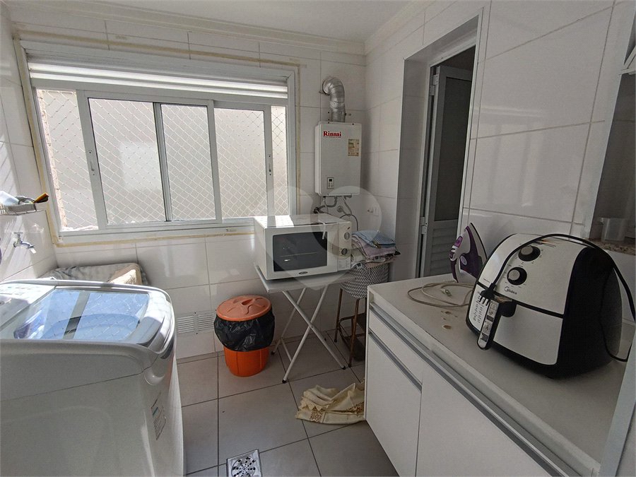 Apartamento à venda com 3 quartos, sendo 1 suíte, no Centro, São Roque, SP